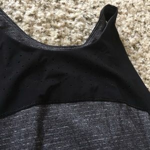 Women’s lululemon tank top